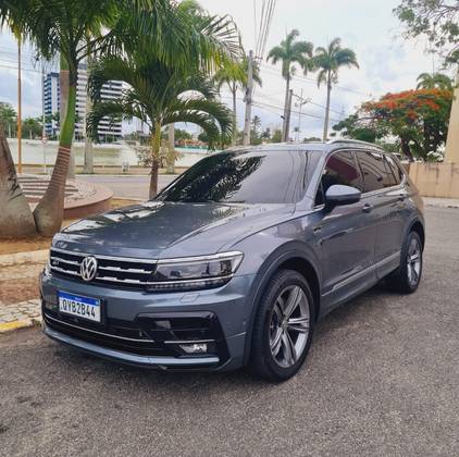 VOLKSWAGEN TIGUAN 2019