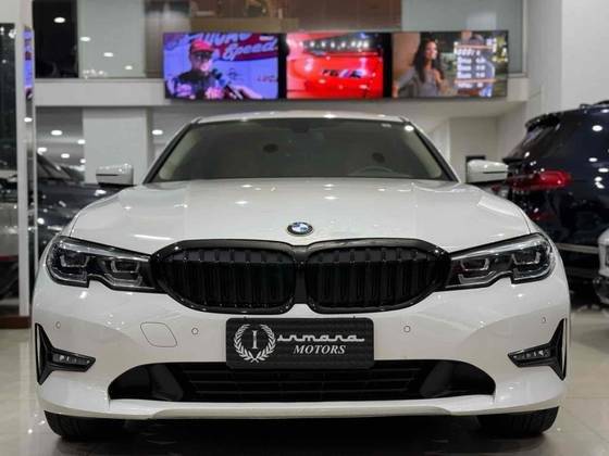 BMW 320i 2021