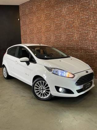 FORD FIESTA 2016