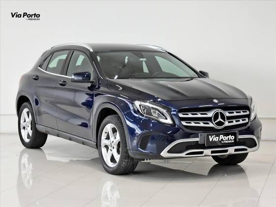 MERCEDES-BENZ GLA 200 2018