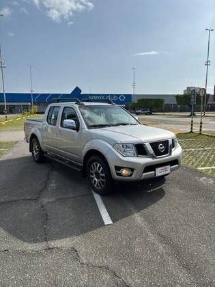 NISSAN FRONTIER 2016