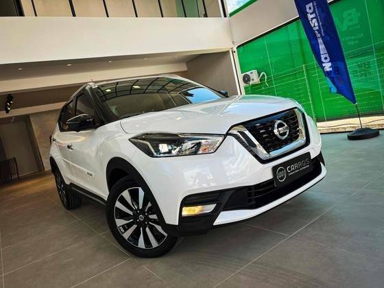 NISSAN KICKS 2021