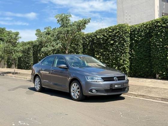 VOLKSWAGEN JETTA 2014