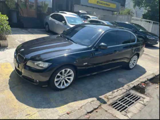 BMW 325i 2011