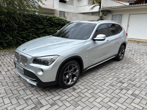 BMW X1 2012