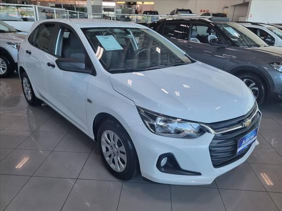 CHEVROLET ONIX 2024