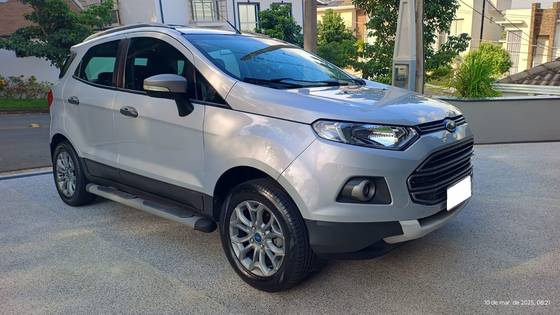 FORD ECOSPORT 2013