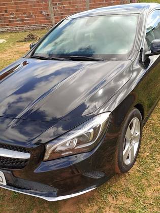 MERCEDES-BENZ CLA 180 2019