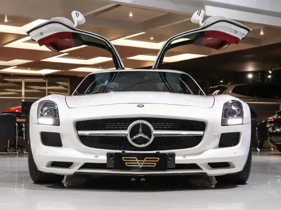 MERCEDES-BENZ SLS AMG 2011