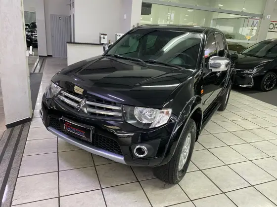 MITSUBISHI L200 TRITON 2016