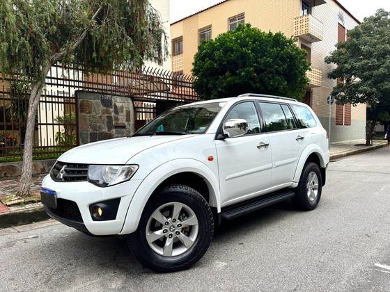 MITSUBISHI PAJERO DAKAR 2015