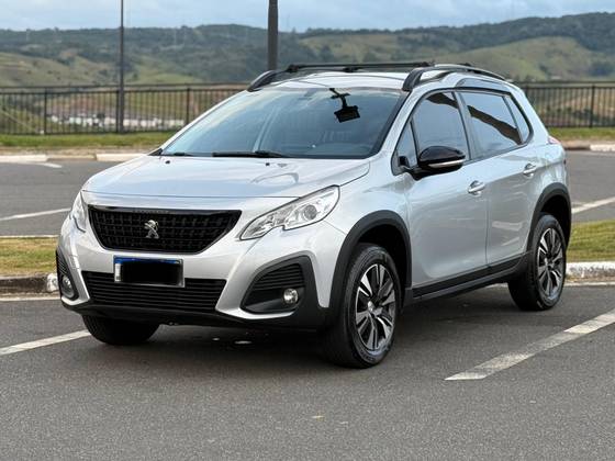 PEUGEOT 2008 2022