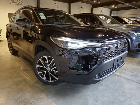 TOYOTA COROLLA CROSS 2026