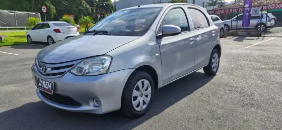 TOYOTA ETIOS 2014