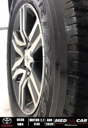 TOYOTA HILUX SW4 2020