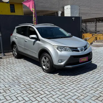 TOYOTA RAV4 2015