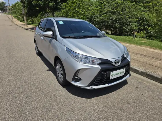 TOYOTA YARIS 2023