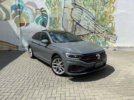 VOLKSWAGEN JETTA 2019