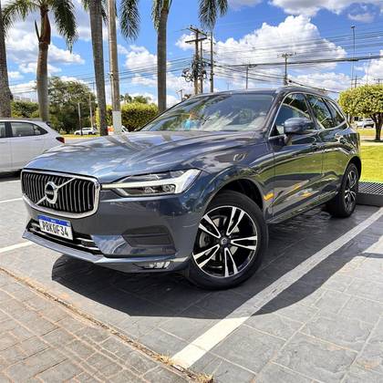 VOLVO XC60 2018
