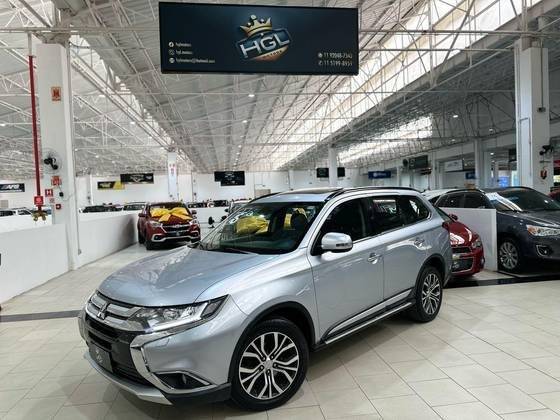 MITSUBISHI OUTLANDER 2016