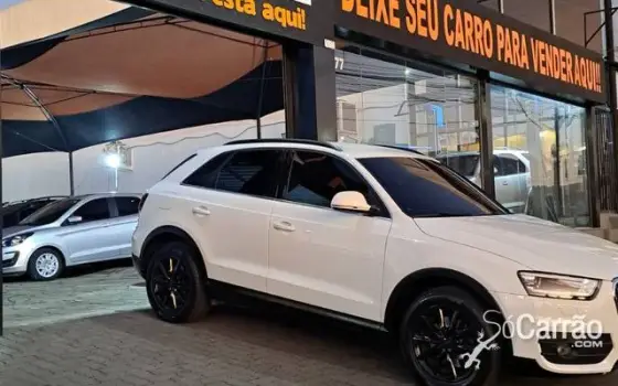 AUDI Q3 2015