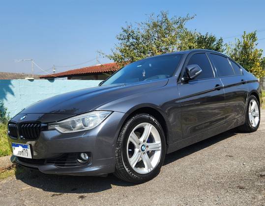BMW 320i 2014
