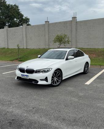 BMW 320i 2022