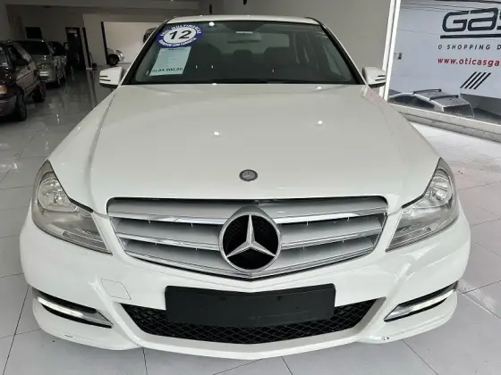 MERCEDES-BENZ C 180 2012