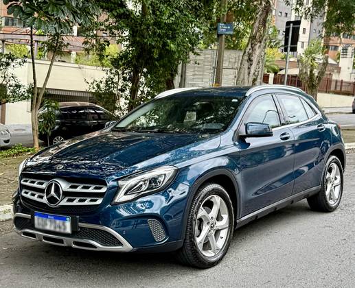 MERCEDES-BENZ GLA 200 2019