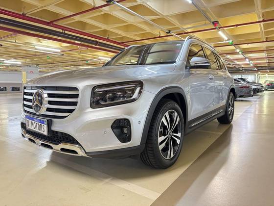 MERCEDES-BENZ GLB 220 2025