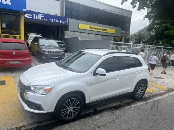 MITSUBISHI ASX 2018