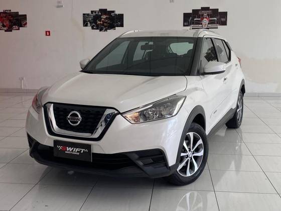 NISSAN KICKS 2019