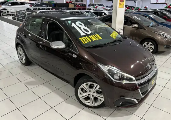 PEUGEOT 208 2018
