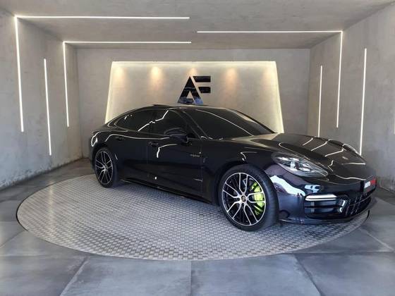 PORSCHE PANAMERA 2020
