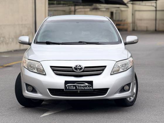 TOYOTA COROLLA 2010