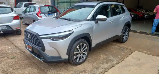TOYOTA COROLLA CROSS 2022