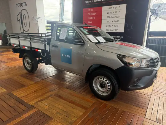 TOYOTA HILUX 2025