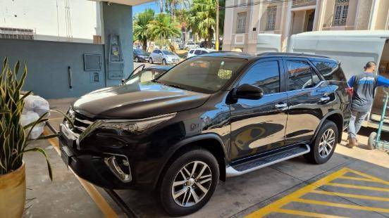 TOYOTA HILUX SW4 2020