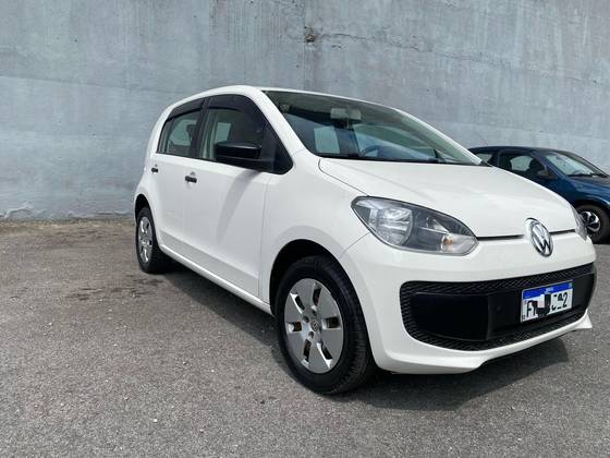 VOLKSWAGEN UP 2015