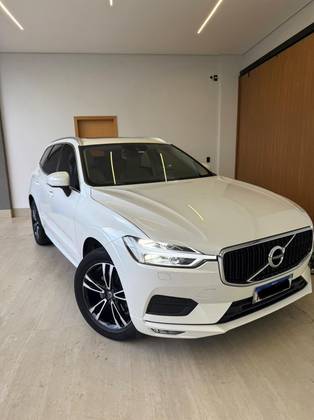 VOLVO XC60 2020