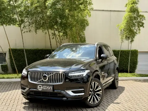 VOLVO XC90 2021