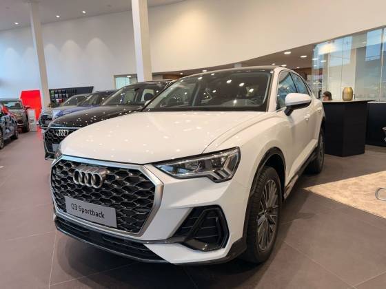 AUDI Q3 2025