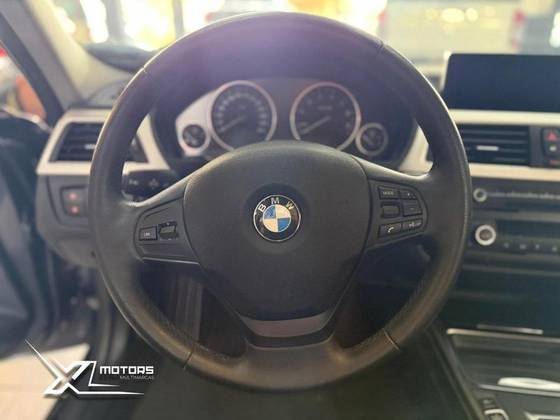 BMW 320i 2014