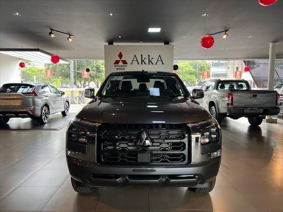 MITSUBISHI TRITON 2026