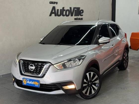 NISSAN KICKS 2017