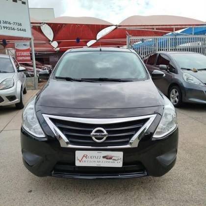 NISSAN VERSA 2020