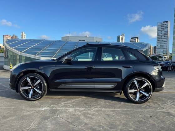 PORSCHE MACAN 2024