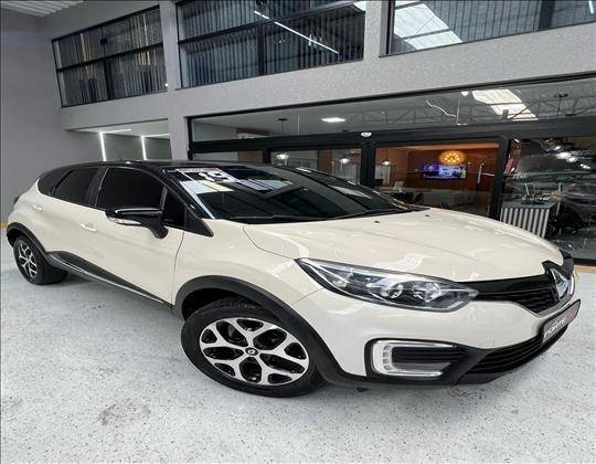 RENAULT CAPTUR 2019