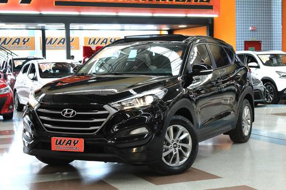 HYUNDAI TUCSON 2018