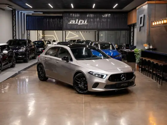 MERCEDES-BENZ A 250 2020